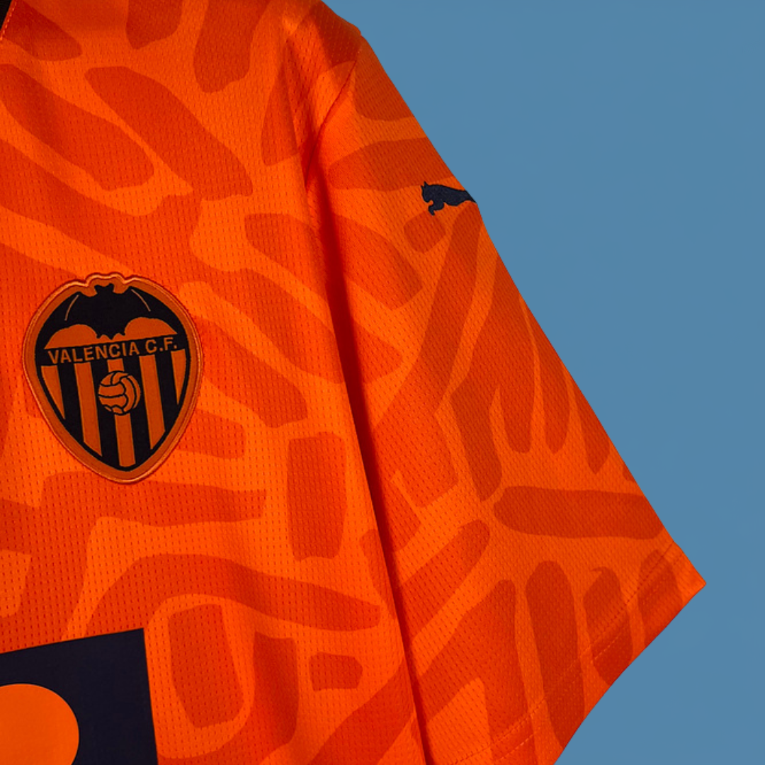 Tercera Equipación Valencia 23/24